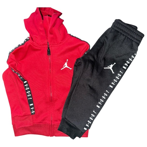 NWOT Baby Boys Air 23 Full Zip Hoodie and Jogger, 2 Piece Set size 12m - Picture 2 of 5